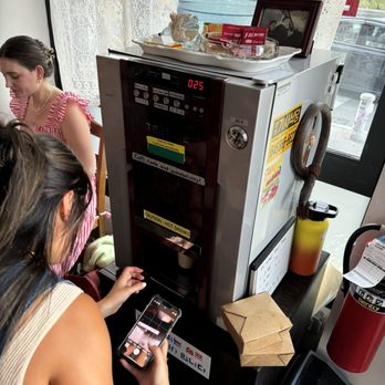 Kisa - Drink machine - Korean Near Me - New York, New York Kisa - Drink machine - Korean Near Me - New York, New York