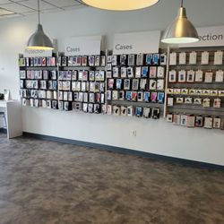 CPR Cell Phone Repair Kennesaw - Deerfield - Interior