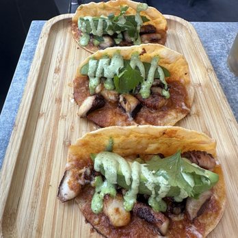 Mariscos Choix - Shrimp Taco de Camarón Baja - Seafood Near Me - Pico Rivera, California