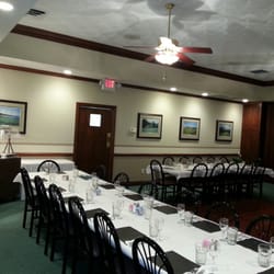 Lincoln Trail Golf Course - Back Dining room