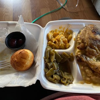 Kat's Kreations - Sunday dinner chick Chicken and Dressing 2 sides green beans and macaroni first time visit. Very good! - Soul Food Near Me - Birmingham, Alabama Kat's Kreations - Sunday dinner chick Chicken and Dressing 2 sides green beans and macaroni first time visit. Very good! - Soul Food Near Me - Birmingham, Alabama