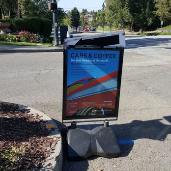 Blackhawk Plaza - Shopping Centers Near Me - Danville, California