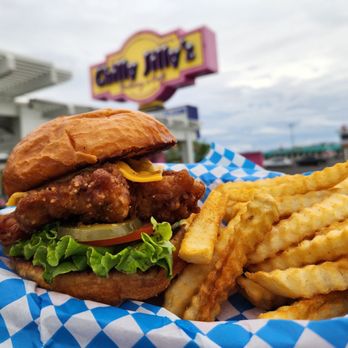 Chilly Jilly'z Bakery & Cafe - Jilly'z chicken sandwich - Ice Cream & Frozen Yogurt Near Me - Boulder City, Nevada Chilly Jilly'z Bakery & Cafe - Jilly'z chicken sandwich - Ice Cream & Frozen Yogurt Near Me - Boulder City, Nevada