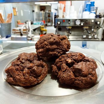 Levain Bakery - Dark Chocolate Peanut Butter Chip - Bakeries Near Me - New York, New York