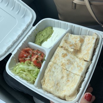 Taqueria La Perla - I asked for a Quesadilla Del Mar with shrimp Just came with 3 shrimps - Mexican Near Me - Pacifica, California Taqueria La Perla - I asked for a Quesadilla Del Mar with shrimp Just came with 3 shrimps - Mexican Near Me - Pacifica, California