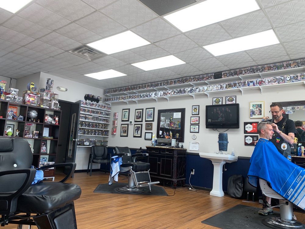 FOREST HILLS BARBER SHOP Updated September 2024 23 Reviews 880