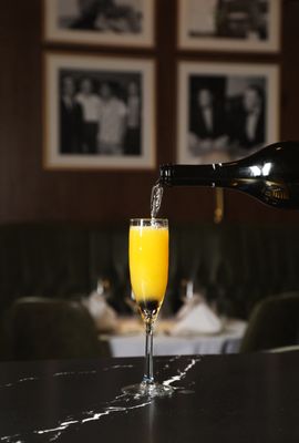 Sinatra Bar & Lounge by null