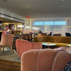 Sunset Lounge