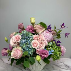 Tiger Lily Flowers - Sarasota Florist - Country Garden inspired flower arrangement - bespoke flower designs