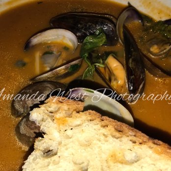 Piccolo Paradiso - Mussels&clams - Italian Near Me - Beverly Hills, California Piccolo Paradiso - Mussels&clams - Italian Near Me - Beverly Hills, California