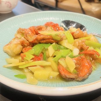 China Mama - Lobster with ginger and scallions - Chinese Near Me - Las Vegas, Nevada China Mama - Lobster with ginger and scallions - Chinese Near Me - Las Vegas, Nevada