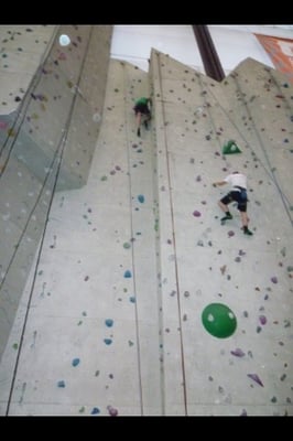 Edinburgh International Climbing Arena: Ratho by null