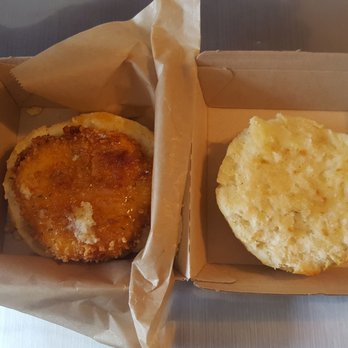 Rood - Fried goat cheese and biscuit - Desserts Near Me - Lakewood, Ohio Rood - Fried goat cheese and biscuit - Desserts Near Me - Lakewood, Ohio