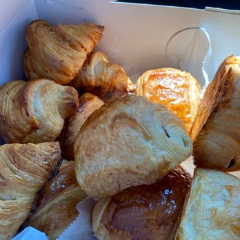 Elephantine Bakery - viennoiserie - Bakeries Near Me - Portsmouth, New Hampshire Elephantine Bakery - viennoiserie - Bakeries Near Me - Portsmouth, New Hampshire