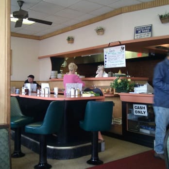 Yellow Rose Cafe - Diners Near Me - Chicago, Illinois