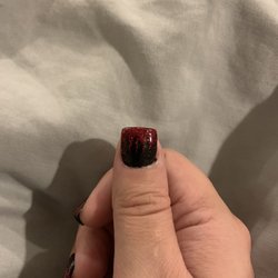 Perth Nails - EVERY SINGLE NAIL IS CROOKED!