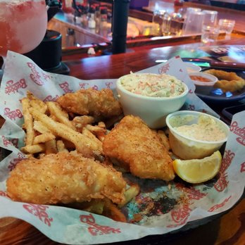 Bubba's 33 - Fish n Chips. Very good - Pizza Near Me - Glen Burnie, Maryland