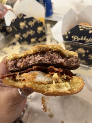 Bobby's Burger by null