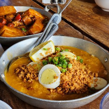 Isla Restaurant - Pancit palabok - Filipino Near Me - Newark, California Isla Restaurant - Pancit palabok - Filipino Near Me - Newark, California