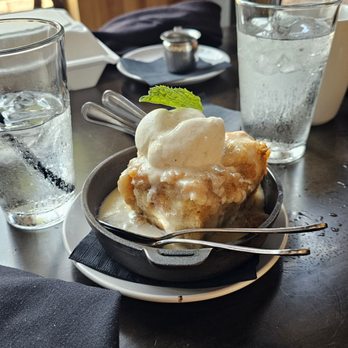 2020 Market Scratch Kitchen & Bar - Round Rock Donut Bread Pudding RIDICULOUS! - Seafood Near Me - Georgetown, Texas 2020 Market Scratch Kitchen & Bar - Round Rock Donut Bread Pudding RIDICULOUS! - Seafood Near Me - Georgetown, Texas