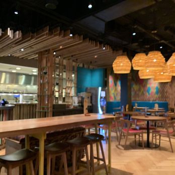 Nando's Peri-Peri - This place makes me nostalgic about London - Chicken Shop Near Me - Chicago, Illinois Nando's Peri-Peri - This place makes me nostalgic about London - Chicken Shop Near Me - Chicago, Illinois