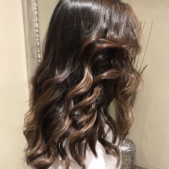 Salon Evolution - Hair Salons Near Me - Brooklyn, New York