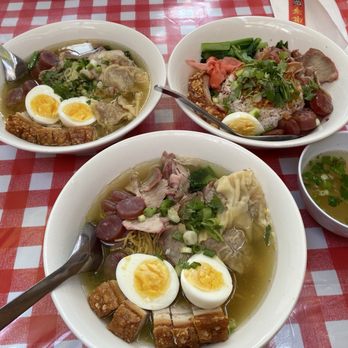 Khao Moo Dang - 6.2 Ba-Mhee Pi-Set Naam bottom and top left noodles 2.1. Khao Haang (GF) = top right rice bowl - Thai Near Me - Portland, Oregon Khao Moo Dang - 6.2 Ba-Mhee Pi-Set Naam bottom and top left noodles 2.1. Khao Haang (GF) = top right rice bowl - Thai Near Me - Portland, Oregon