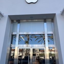 Apple Store - Carlsbad
