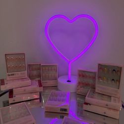 Glam Parlor Eyelash Extensions & Microblading