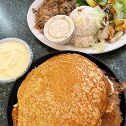 Macadamia Nut Pancakes Kalua Pig Bowl