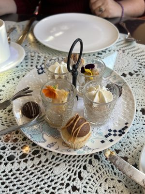 Miramont Castle Museum and The Queen's Parlour Tea Room by null