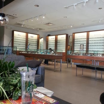 Luu Eye Care Optometry - The inside of this place - Optometrists Near Me - Westminster, California Luu Eye Care Optometry - The inside of this place - Optometrists Near Me - Westminster, California
