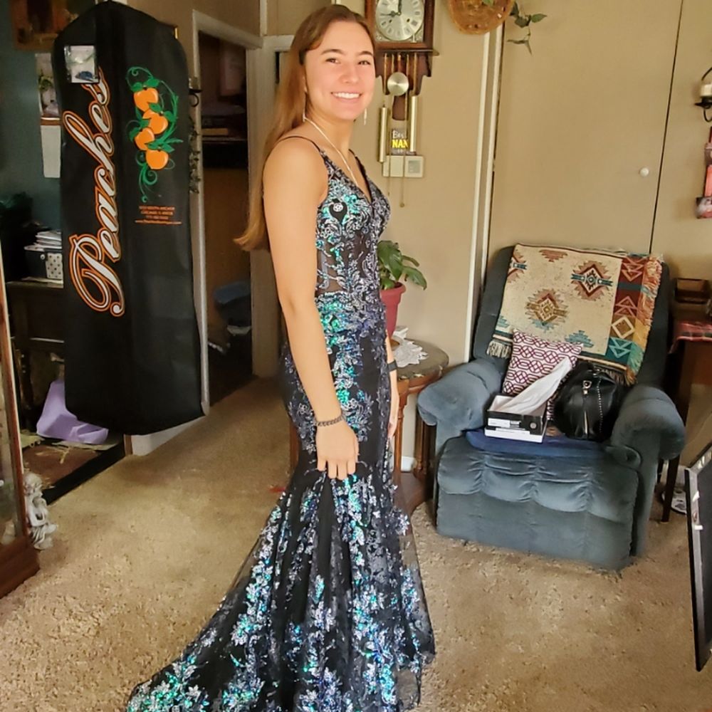 TOP 10 BEST Prom Dresses in Peoria, IL - Updated 2026 - Yelp