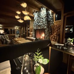 Tu Tu' Tun Lodge - View of the fireplace in the dining area.