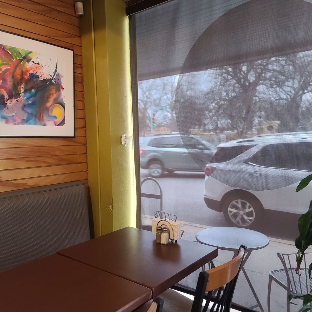 NeWorlDeli - Plenty of seating for any size group - Delis Near Me - Austin, Texas