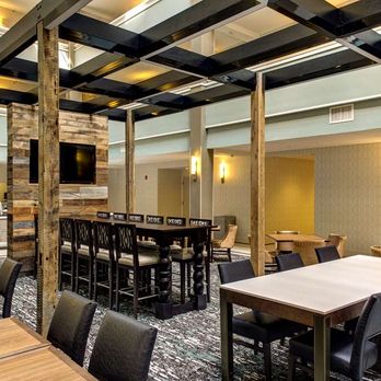 Embassy Suites by Hilton Williamsburg - Restaurant - Hotels Near Me - Williamsburg, Virginia Embassy Suites by Hilton Williamsburg - Restaurant - Hotels Near Me - Williamsburg, Virginia