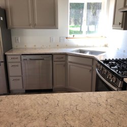 Standerfer Stoneworks - Aria Quartz- Viatera