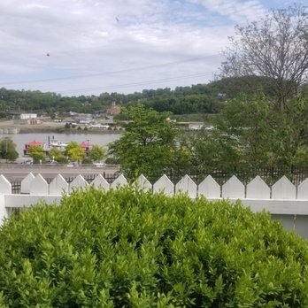 Blount Mansion - Mansion overlooking Tennessee river - Museums Near Me - Knoxville, Tennessee