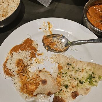 Cafe India - Chili Naan Basmati Rice Chicken Tikka Masala - Indian Near Me - Visalia, California Cafe India - Chili Naan Basmati Rice Chicken Tikka Masala - Indian Near Me - Visalia, California