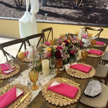 Elegantraditions - Rattan Chargers & Goblets - Party Equipment Rentals Near Me