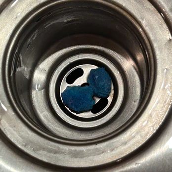 Bakers of Buffington - Not sure what this is - but it was supposed to be frosting balloons on my cake that 4 days later still haven't disolved in my sink drain. - Bakeries Near Me - Downingtown, Pennsylvania Bakers of Buffington - Not sure what this is - but it was supposed to be frosting balloons on my cake that 4 days later still haven't disolved in my sink drain. - Bakeries Near Me - Downingtown, Pennsylvania