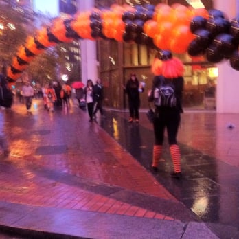 Financial District - sf giants parade day (7:30 am) - Local Flavor Near Me Financial District - sf giants parade day (7:30 am) - Local Flavor Near Me