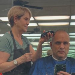Hair People Haircuts - Beatrice giving me a haircut at Hairpeople in Hallandale