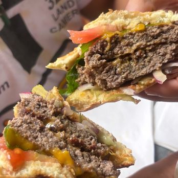 La Taberna Lúpulo - Burger with 2 patties - Breakfast & Brunch Near Me - San Juan, Puerto Rico