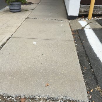The Playwright Irish Pub - Ruts all the way. - Irish Pub Near Me - Hamden, Connecticut