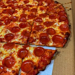 Township Line Pizza - Tavern pie