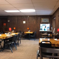 Ranch Burger - A clean small town cafe