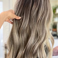 Ooh La La Hair Salon - Hair color by Erica @eri.cutzz