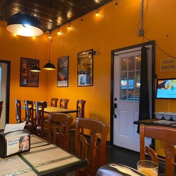 YaYa's Thai Fusion & Steaks - Teeny tiny space but suuuuper worthy - Thai Near Me - Kenner, Louisiana YaYa's Thai Fusion & Steaks - Teeny tiny space but suuuuper worthy - Thai Near Me - Kenner, Louisiana