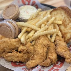 Raising Cane's Chicken Fingers - Craniac